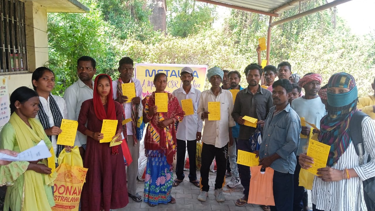 TB patients receiving nutrition kits in community distribution